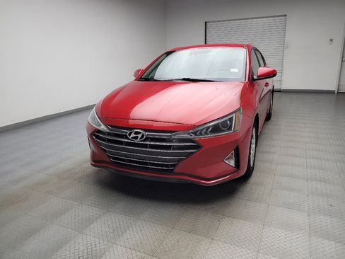 Used 2020 Hyundai Elantra SE w/ Winter Weather Package FWD image 15
