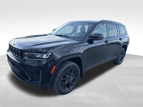 Used 2026 Jeep Grand Cherokee L 4WD image 2