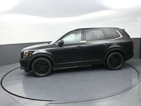 Used 2021 Kia Telluride EX w/ EX Premium Package AWD/4WD image 40