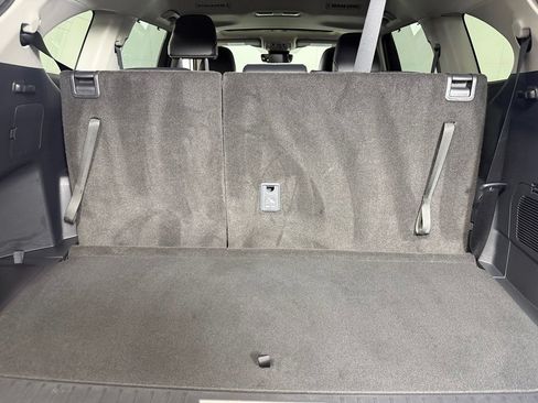Used 2026 Toyota Highlander XLE AWD/4WD image 41