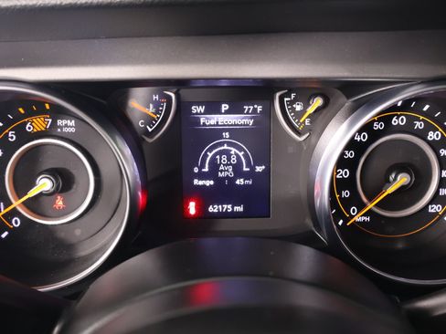 Used 2023 Jeep Wrangler Sport AWD/4WD image 4