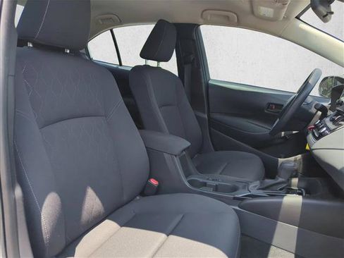 Used 2024 Toyota Corolla LE FWD image 28