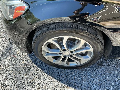 Used 2016 Mercedes-Benz C 300 4MATIC Sedan image 25
