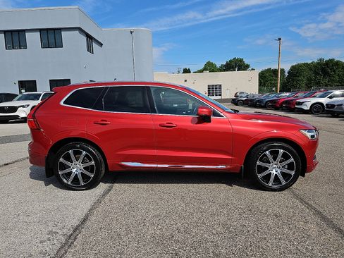 Used 2018 Volvo XC60 T5 Inscription w/ Vision Package AWD/4WD image 7