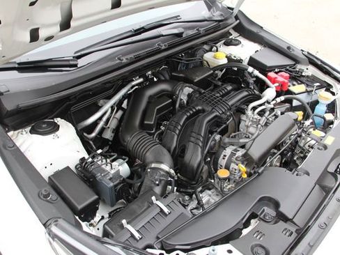 Certified 2025 Subaru Impreza 2.0i image 14