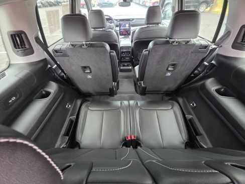 Used 2021 Jeep Grand Cherokee L Limited image 22