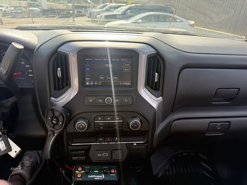 Used 2022 Chevrolet Silverado 2500 W/T w/ WT Fleet Convenience Package AWD/4WD image 17