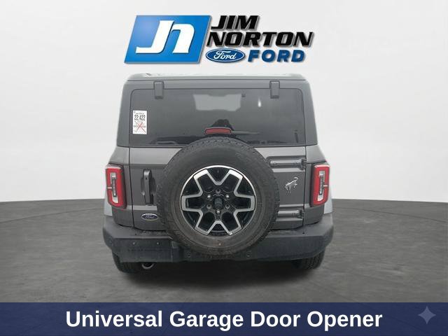 Used 2024 Ford Bronco Outer Banks AWD/4WD image 9