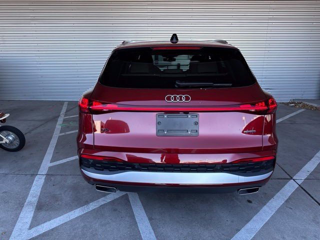 Used 2025 Audi Q5 Prestige AWD/4WD image 4