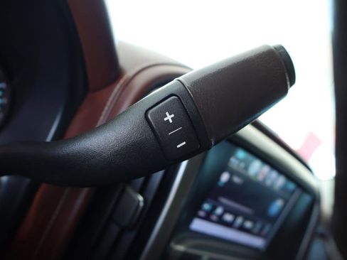 Used 2017 Chevrolet Silverado 2500 High Country w/ Duramax Plus Package image 20