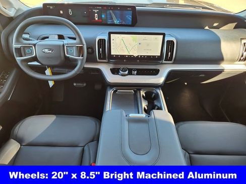 New 2026 Ford Expedition Active image 25