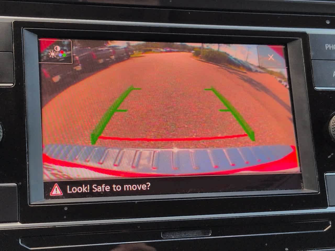 Used 2019 Volkswagen Tiguan S w/ Driver Assistance Package FWD image 20