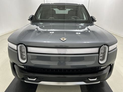 Used 2024 Rivian R1T Adventure AWD/4WD image 8