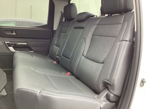 Used 2023 Toyota Tundra Limited w/ TRD Off-Road Package AWD/4WD image 15