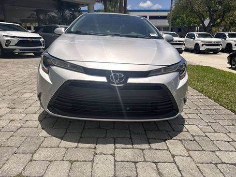 Used 2024 Toyota Corolla LE FWD image 20