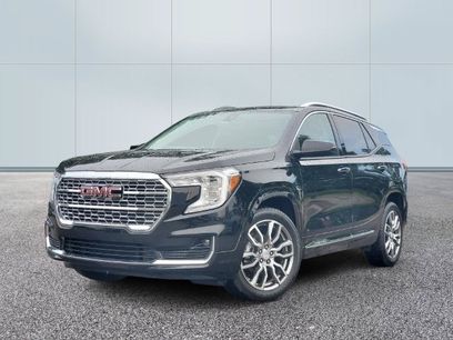 Used 2022 GMC Terrain Denali w/ LPO, Floor Liner Package