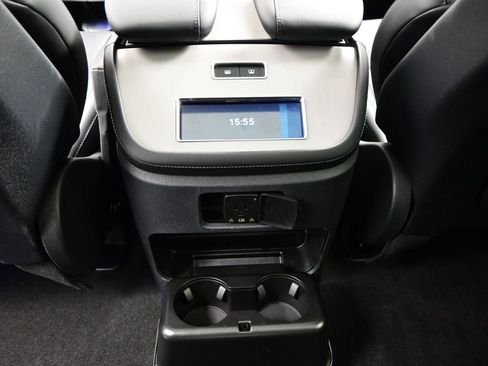 Used 2025 Lincoln Navigator Reserve image 23