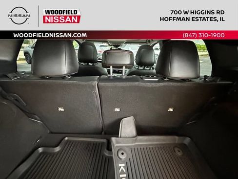 Certified 2025 Nissan Kicks SR w/ SR Premium Package AWD/4WD image 17