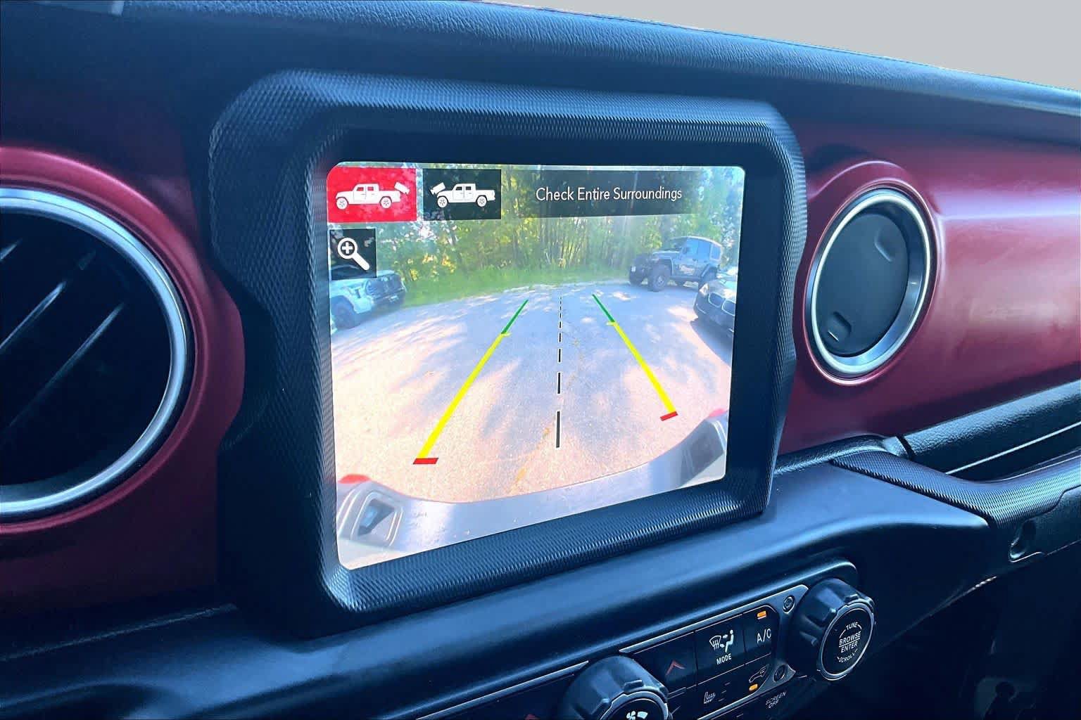 Used 2021 Jeep Gladiator Rubicon AWD/4WD image 27