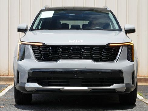 Used 2025 Kia Sorento S w/ Panoramic Sunroof Package AWD/4WD image 6