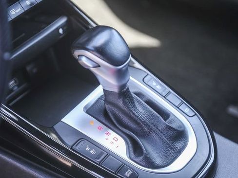 Used 2023 Kia Forte GT-Line w/ GT-Line Premium Package image 20