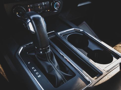 Used 2019 Ford F150 XLT w/ Equipment Group 302A Luxury image 15