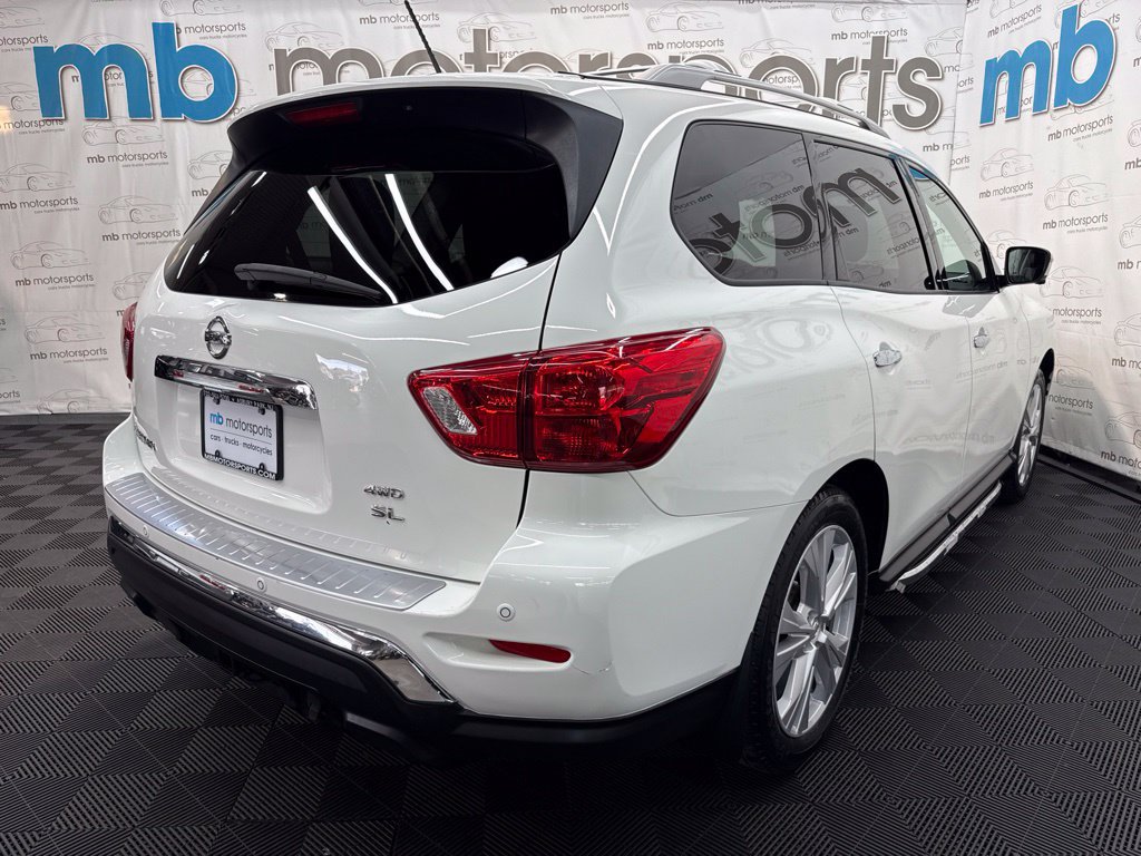 Used 2018 Nissan Pathfinder SL w/ SL Premium Package AWD/4WD image 8