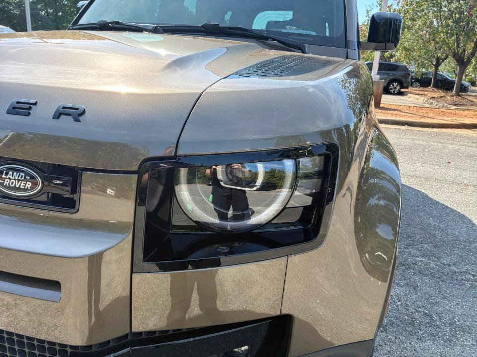 New 2026 Land Rover Defender 110 S AWD/4WD image 26