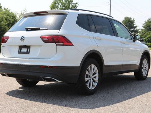 Used 2020 Volkswagen Tiguan S image 4