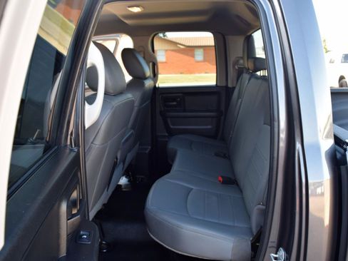 Used 2019 RAM 1500 Tradesman AWD/4WD image 13