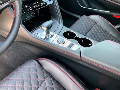 Used 2025 Genesis G70 3.3T Advanced w/ Sport Prestige Package image 31