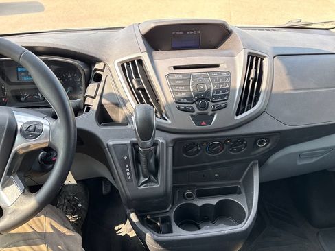 Used 2016 Ford Transit 250 130 Low Roof RWD image 14