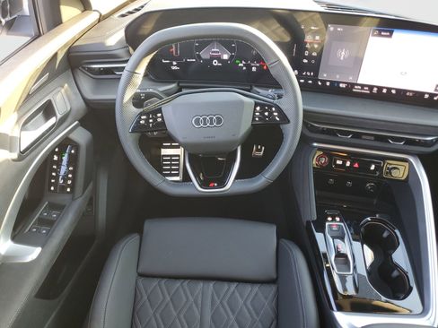 New 2025 Audi SQ5 Premium Plus image 11