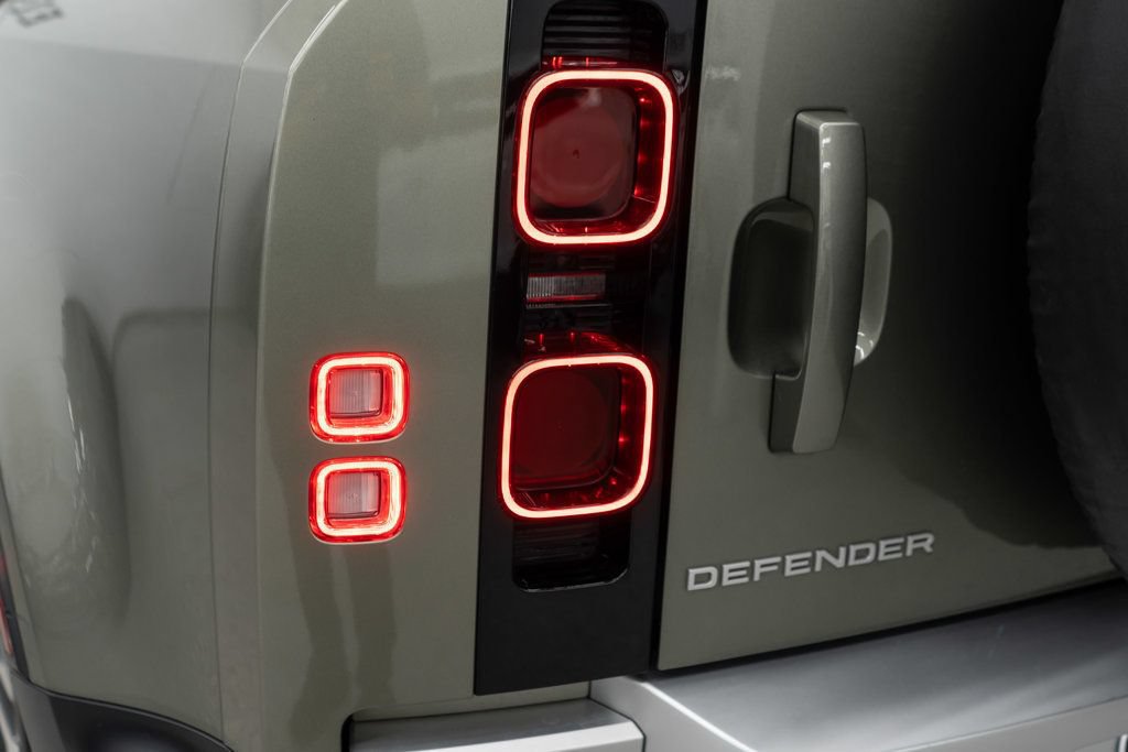 Used 2024 Land Rover Defender 110 S AWD/4WD image 49