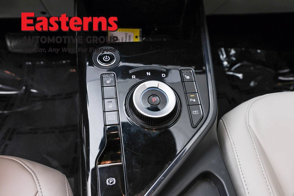 Used 2023 Kia Niro Wind w/ Wind Preserve Package FWD image 13