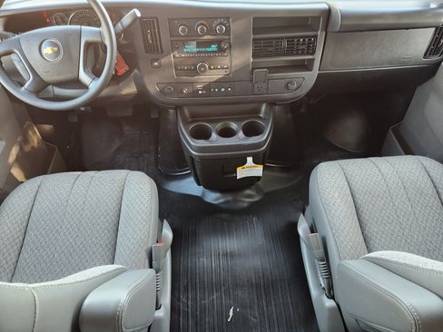 New 2025 Chevrolet Express 3500 w/ Power Convenience Package image 26