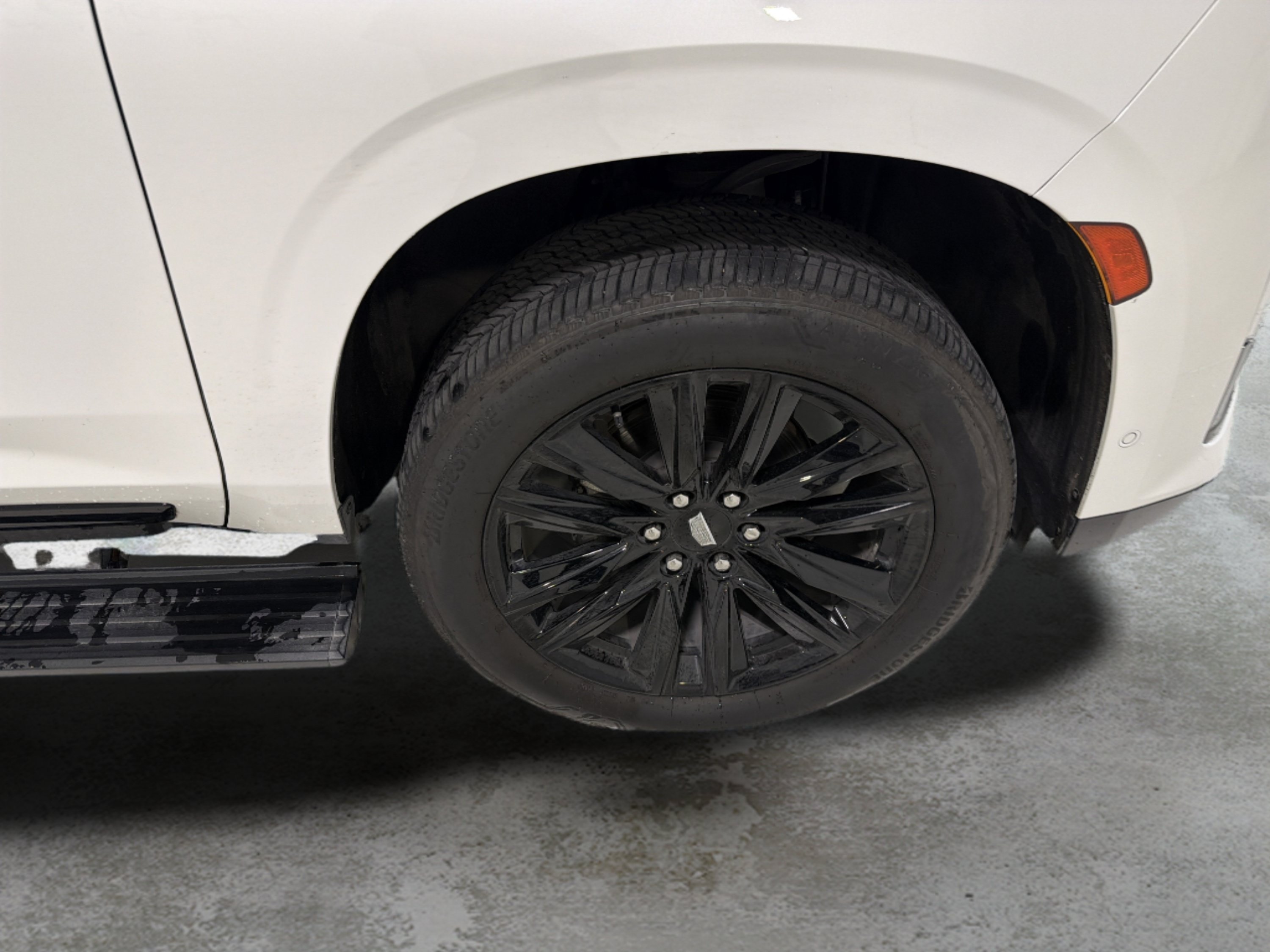 Used 2021 Cadillac Escalade ESV Sport Platinum w/ Heavy-Duty Trailer Package AWD/4WD image 19