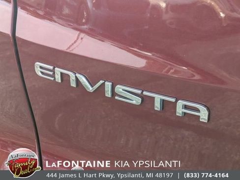 Used 2024 Buick Envista Sport Touring w/ Convenience I Package FWD image 10