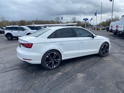 Used 2018 Audi A3 2.0T Premium FWD image 5