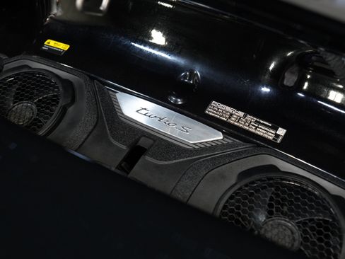 Used 2022 Porsche 911 Turbo S AWD/4WD image 50