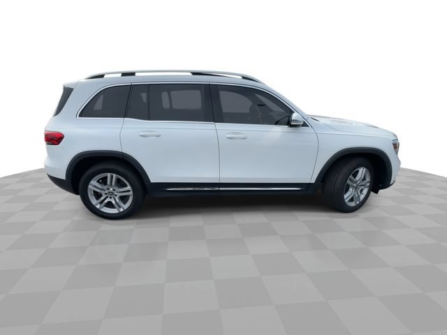 Used 2023 Mercedes-Benz GLB 250 4MATIC image 9