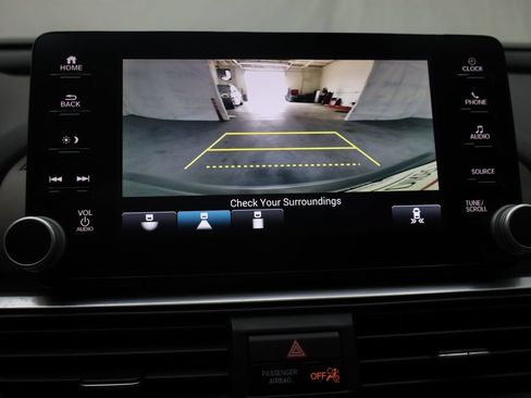 Used 2018 Honda Accord EX image 23