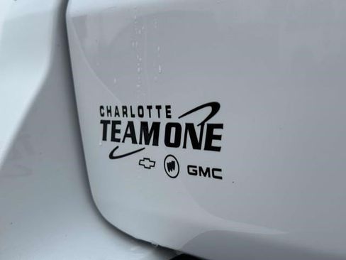 Used 2023 Chevrolet Suburban LS image 29