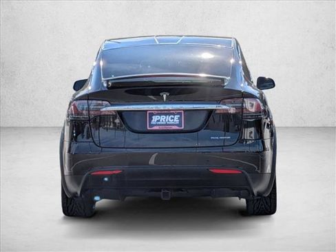 Used 2019 Tesla Model X 100D image 7