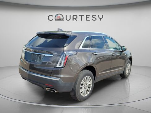 Used 2019 Cadillac XT5 Luxury FWD image 3