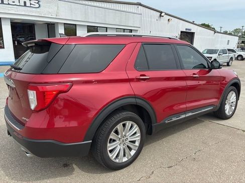 Used 2022 Ford Explorer Limited w/ Equipment Group 301A AWD/4WD image 6