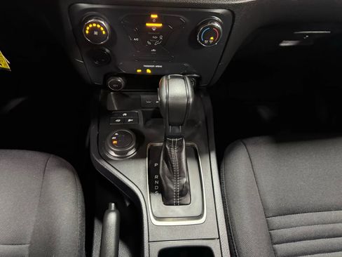 Used 2020 Ford Ranger XL image 58
