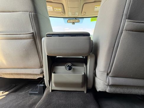 Used 2010 Ford F150 XLT RWD image 31