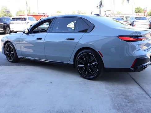 Used 2024 BMW 760i xDrive w/ Executive Package AWD/4WD image 6