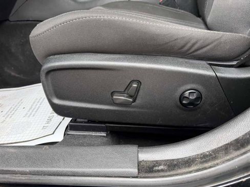 Used 2021 Dodge Charger SXT w/ Blacktop Package image 13